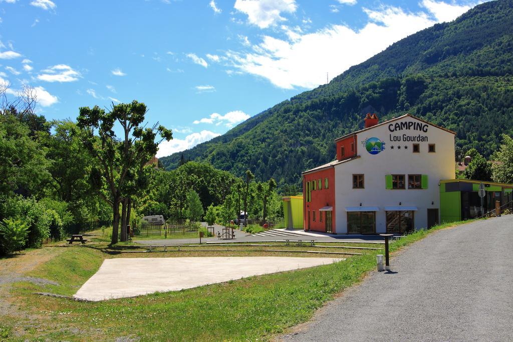 Camping Lou Gourdan Hotel Puget-Théniers Exterior foto