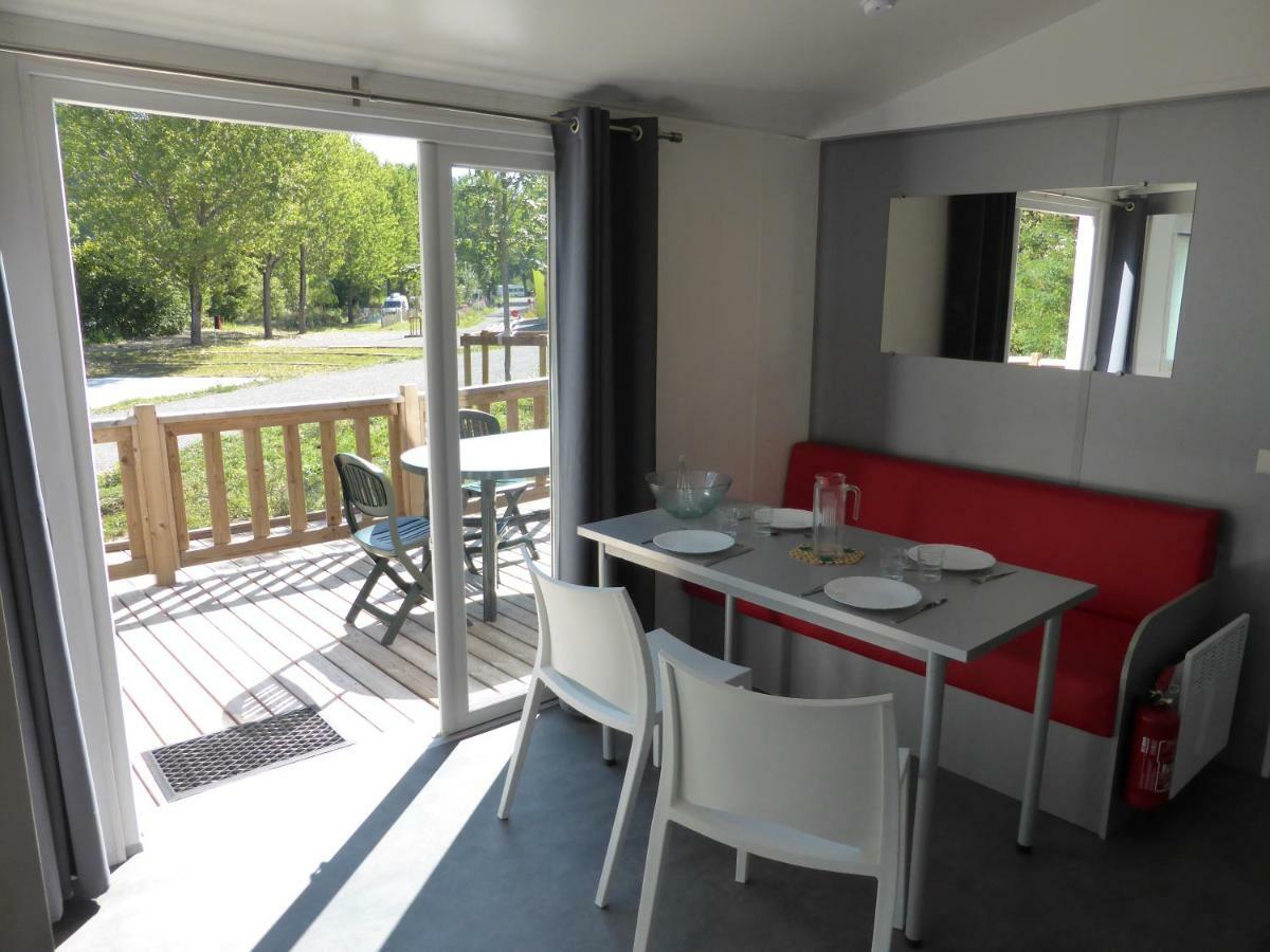 Camping Lou Gourdan Hotel Puget-Théniers Exterior foto